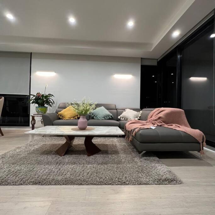 Carlton Stunning View Apartment 150M Away From University Of Melbourne Eksteriør bilde